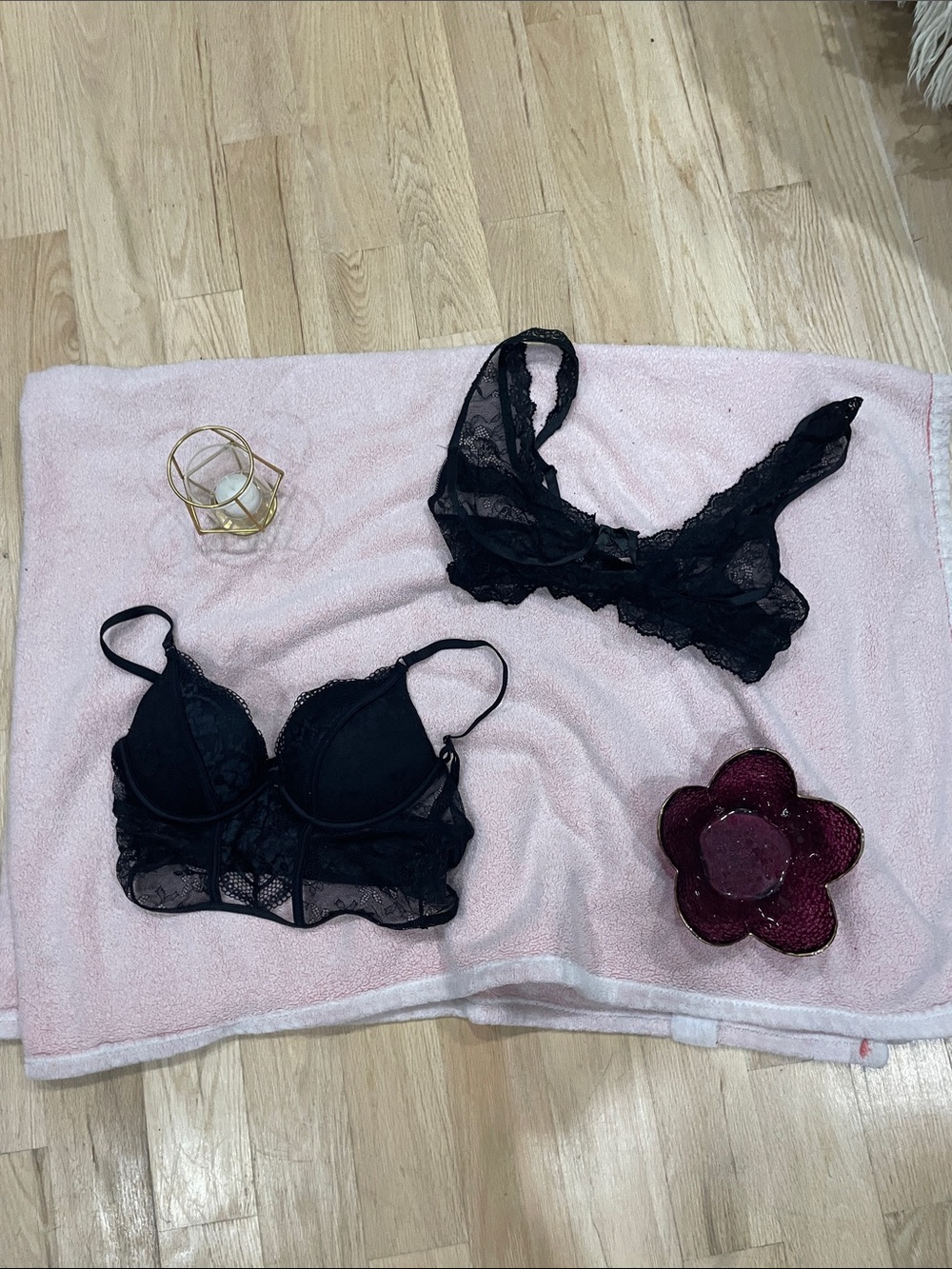La SENZA Black Lace Bralette & Underwire Lace Bra Set